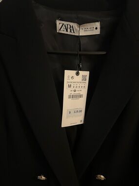 NWT ZARA  Black Double-Breasted Blazer with Gold Buttons, size Medium